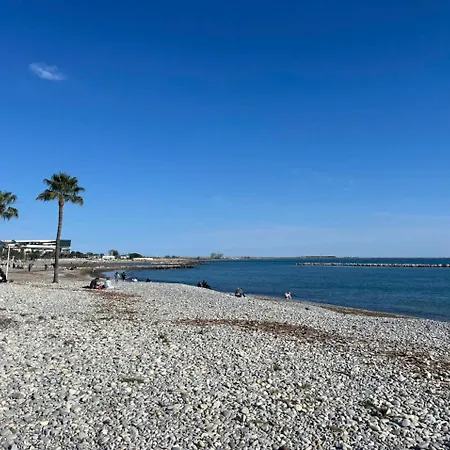 Un T2 équipé à 900m De La Goélands à Laurent Du Apartamento